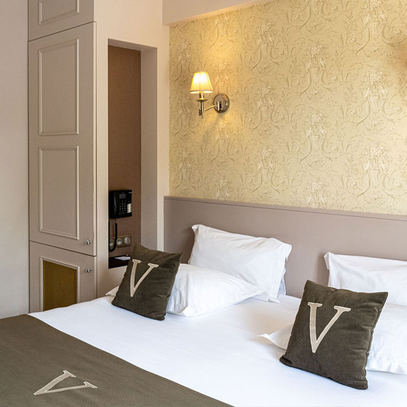 Comfort Room 
