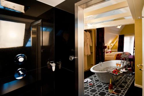 Duplex Suite