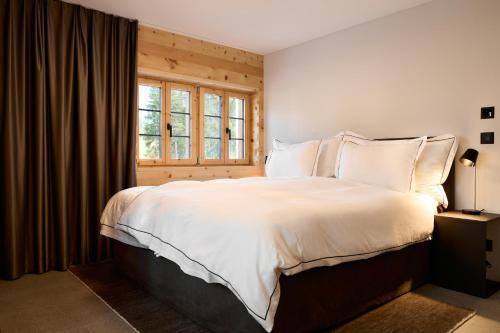 Two-Bedroom Deluxe Apartment
