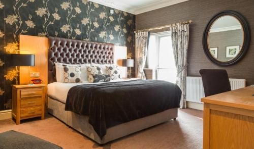 Deluxe Double Room with Bath