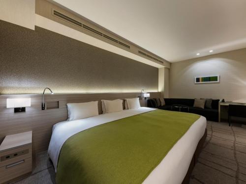 Exective Wide King Room