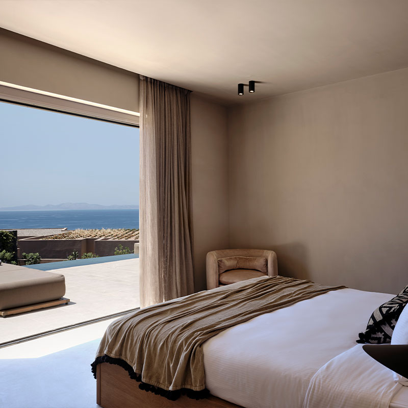 Three-Bedroom Villa with Infinity Pool