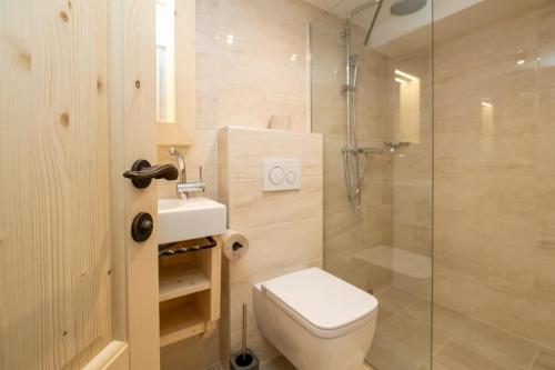 A3 - Small One-Bedroom Apartment with Terrace - Ground Floor