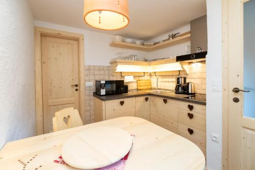 A3 - Small One-Bedroom Apartment with Terrace - Ground Floor