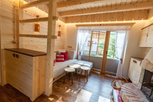 Chalet PRSIVEC with Mountain - River View, Fireplace and Sauna