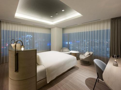 Executive Corner King Room