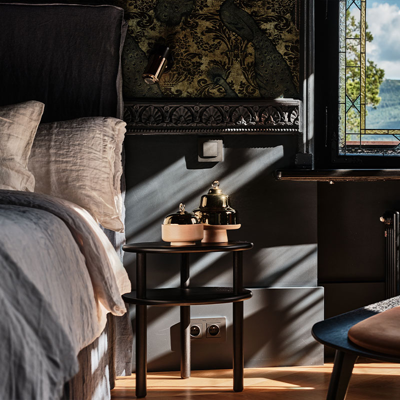 Jaskolka No.2, historical suite