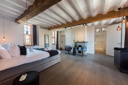Standard Suite