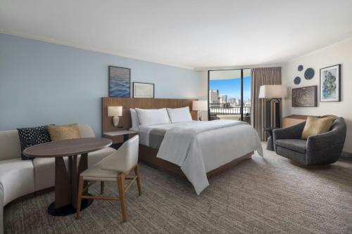 Tower Waikiki City View King