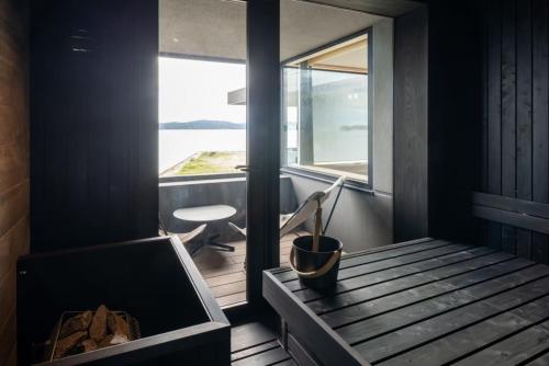 KODA – Wide King with Private Sauna
