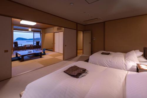 Junior Suite with Private Open-air Hot Spring
