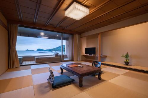 Corner Japanese-Style Room with Private Open-air Hot Spring