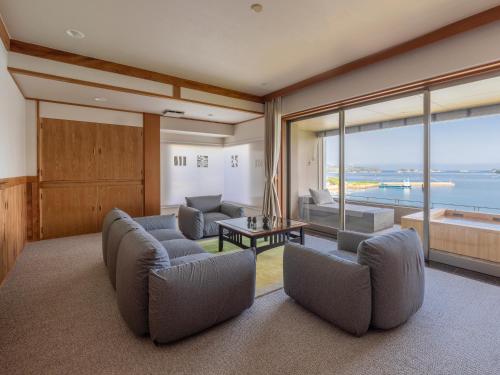 Kairi Suite with Private Open-air Hot Spring