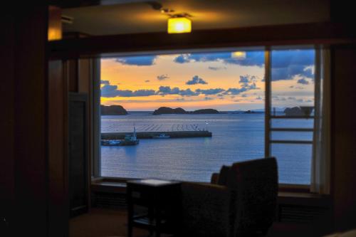 Premium Japanese-Western Style Room with Private Open-air Hot Spring with Breakfast and Wagyu (Iki Beef) Dinner