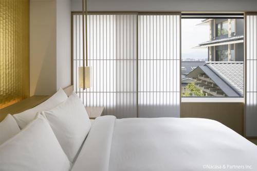 Grand Serenity King Room