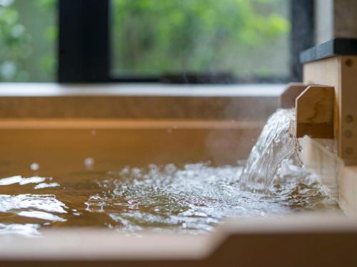 ONSEN retreat Twin Room