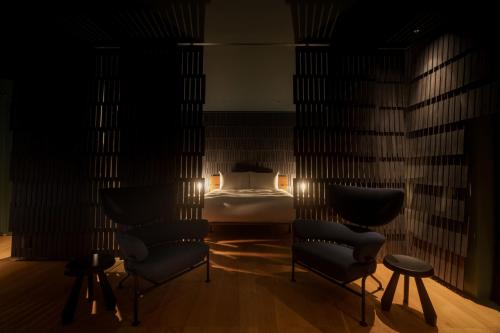 MICHELE DE LUCCHI ROOM