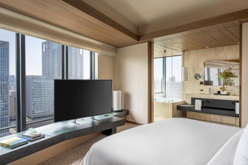 Corner Suite - King 
