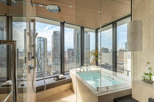 Corner Suite - King 