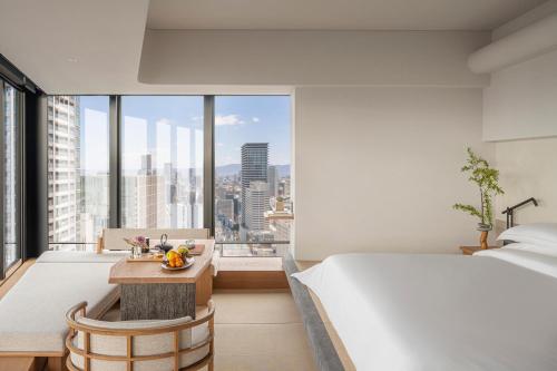 Tatami Premier Corner King Suite