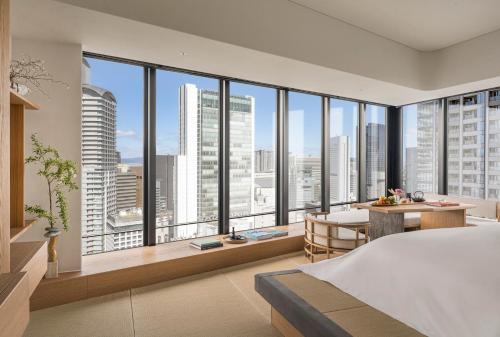 Tatami Premier Corner King Suite