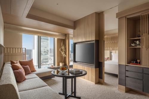 Premier Corner Suite King