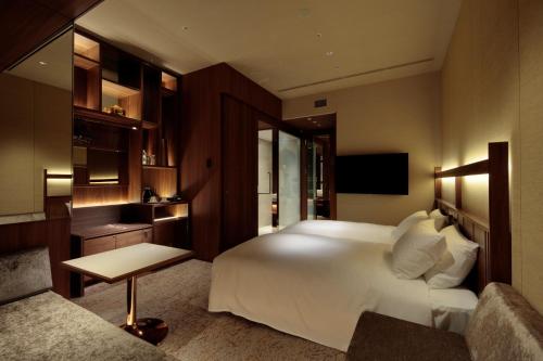 Deluxe Twin Room - Non Smoking