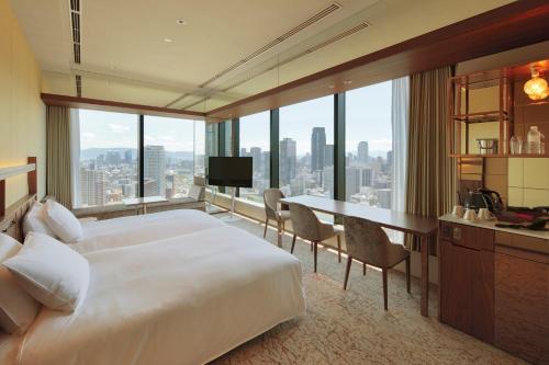 Premium Twin Room - Disability Access - Non-Smoking