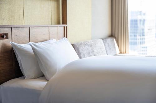 Premium Triple Room with Lounge Access - High Floor - Non-Smoking