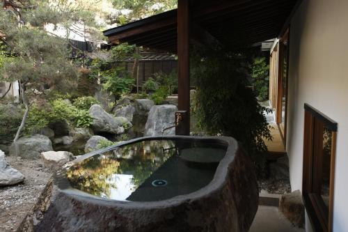 Japanese-Style Delux Suite with Open-Air Bath