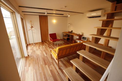 Cottage with Open-Air Bath