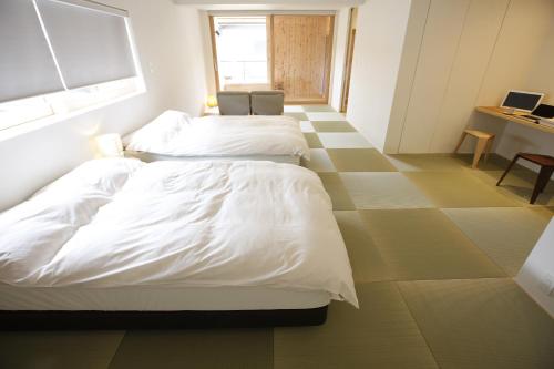 Family Room with Tatami and Open-Air Bath - Second Floor
