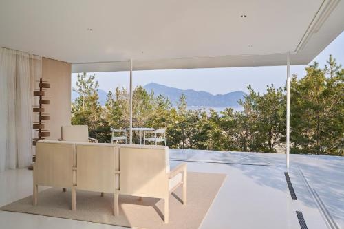 Villa with Sea View