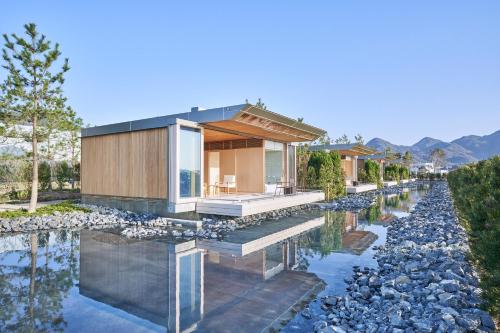 Villa with Sea View