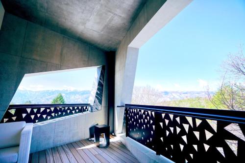 King Room with Mountain View