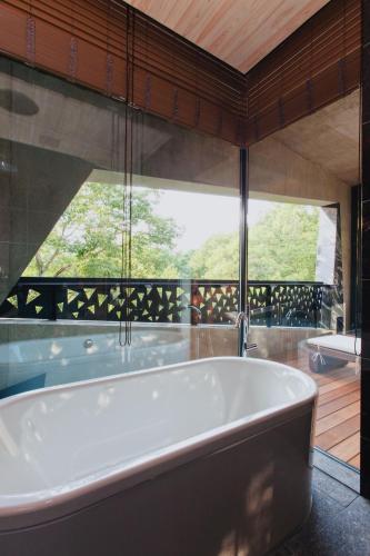 Twin Room with View