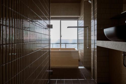 Twin room with sea view