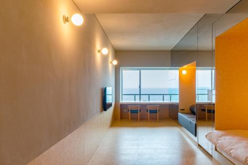 Twin room with sea view