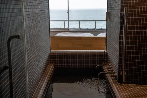 Twin room with sea view
