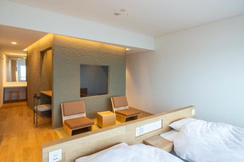 Twin room with sea view
