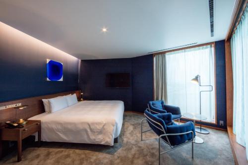 Suite Room