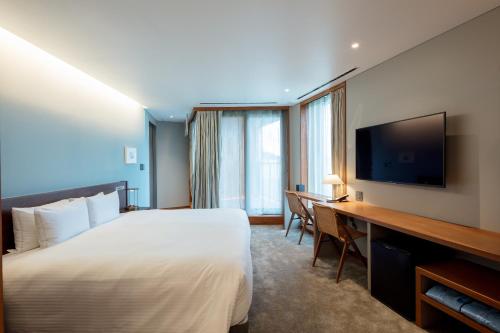 Superior King Room 