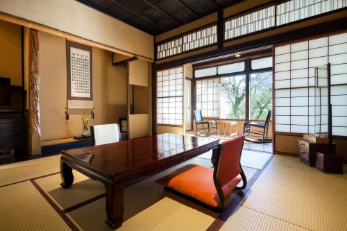 Superior Twin with Room Hot Spring Indoor Bath(Shiranso)