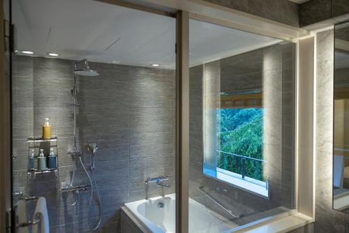 Superior Twin Room with River View - Non-Smoking