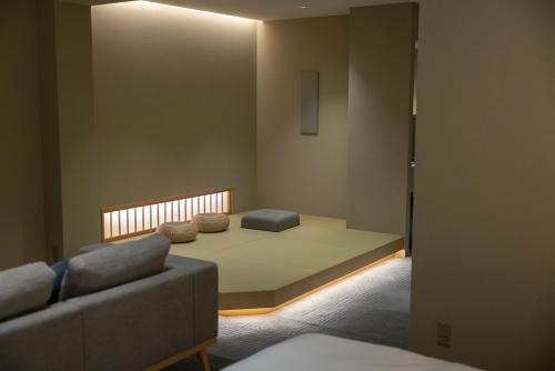 Junior Suite Twin - Non-Smoking