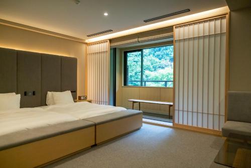 Signature Suite - Non-Smoking