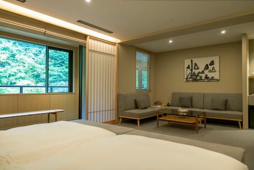 Signature Suite - Non-Smoking