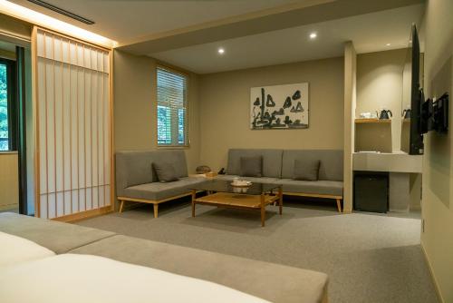 Signature Suite - Non-Smoking