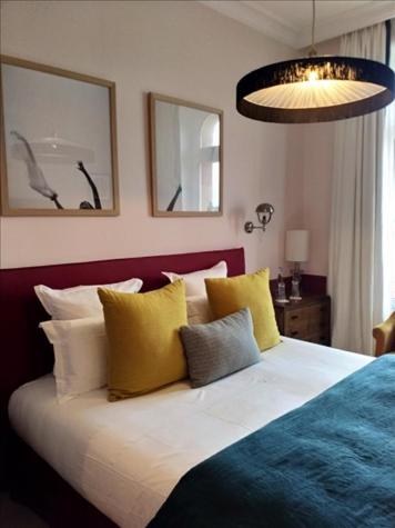 Double or Twin Room with View (main building)