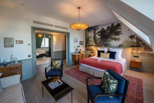 King Suite with Sea View